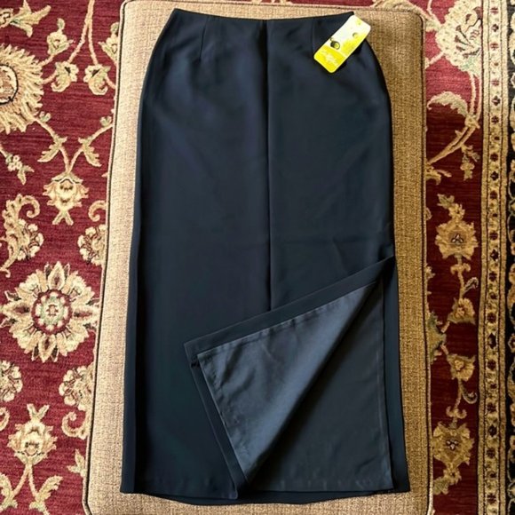 Black A-Line Long Skirt - Picture 11 of 11